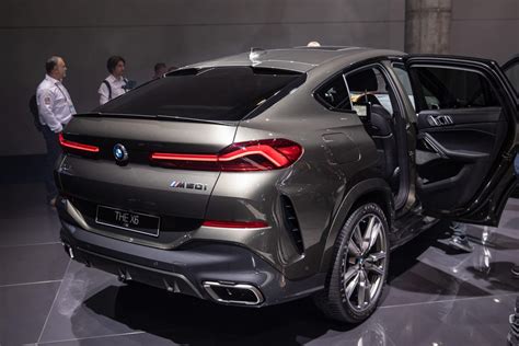 BMW's 2020 X6 is faster, fancier and smarter than ever - CNET