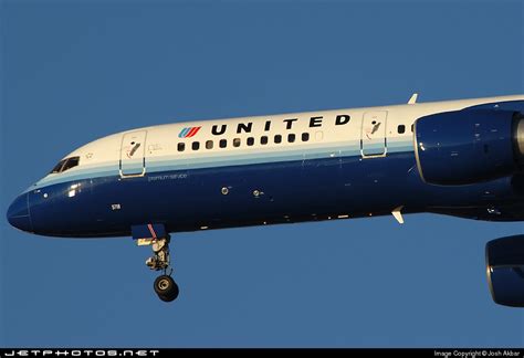 N518UA Boeing 757 222 United Airlines Josh Akbar JetPhotos