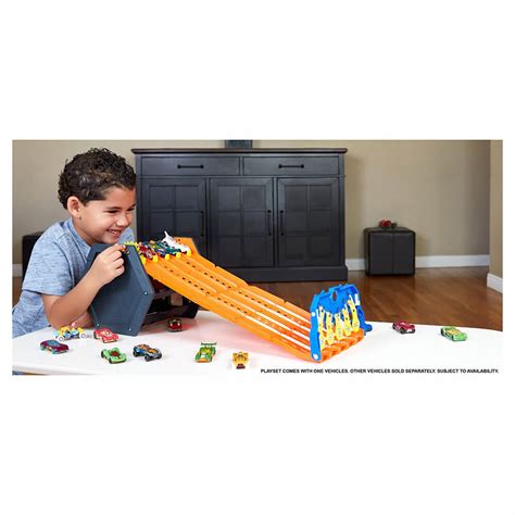 Hot Wheels Roll Out Raceway Track Set