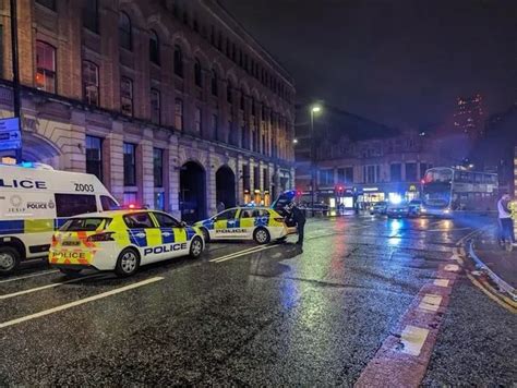 Man Hit By Bus In Manchester City Centre As He S Rushed To Hospital