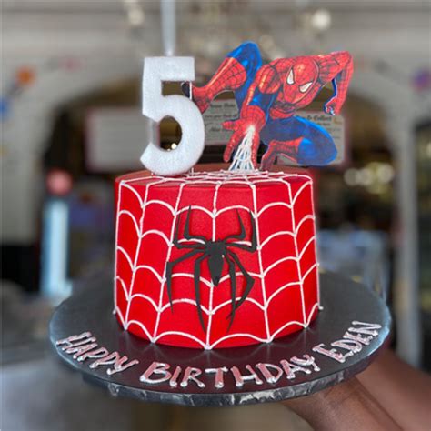 Spider-Man Cake | Charly's Bakery