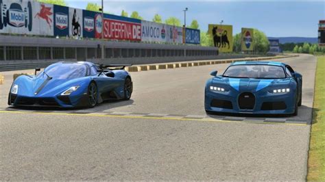 Bugatti Chiron Super Sport WRE 300 Vs SSC Tuatara STriker At Monza