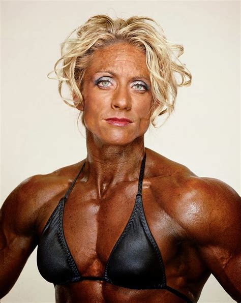 21 Photos Of Female Bodybuilders Body Building Women Body Builder