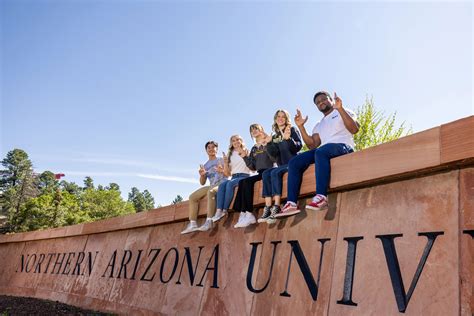 Scholarships and Financial Aid | Northern Arizona University