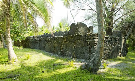 Huahine Guide - Resorts, Activities and Vacations | Tahiti.com