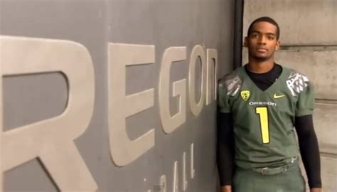 revisiting  odd  brilliant career  darron thomas fishduck