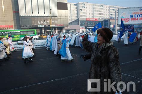 ФОТО Өвлийн өвгөн цасан охидын ПАРАД