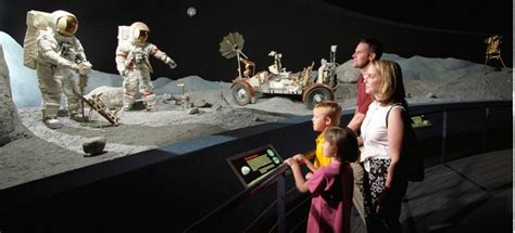 Centro Espacial Johnson De La Nasa Actividades Para Toda La Familia Lo