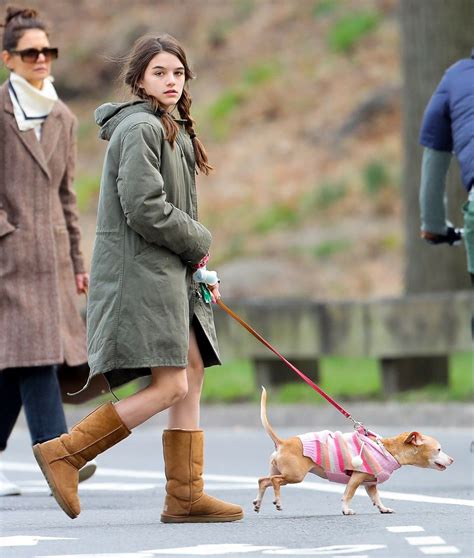 Cum Arat Suri Cruise La Ani Fiica Lui Tom Cruise A Devenit O