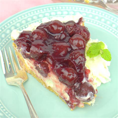 Cherry Cream Cheese Pie