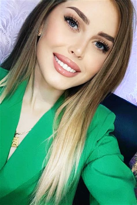 Gorgeous Yulia Y O From Khmelnitsky With Blonde Hair Id Ladadate