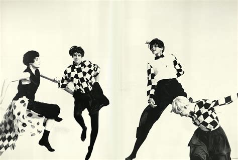 Comme des Garcons: SIX Number 3, 1989 | ARCHIVE.pdf | Comme des Garcons ...