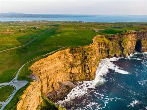 Ultimate Guide to Hike & Walk the Cliffs of Moher in Ireland - Paula ...