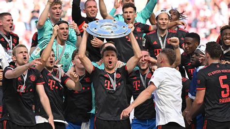 Bayern Munich Win Record Extending 11th Consecutive Bundesliga Title