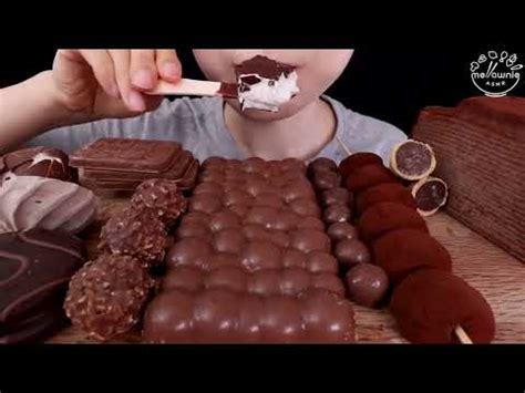 ASMR MUKBANGCHOCOLATE MARSHMALLOW KINDER RICE CAKE ICE CREAM SNACK 초코