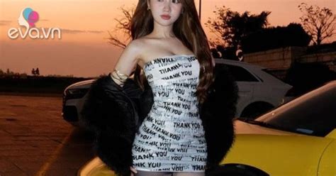 Dàn hot girl tiếp tục khuấy động trend váy băng keo cực nóng bỏng