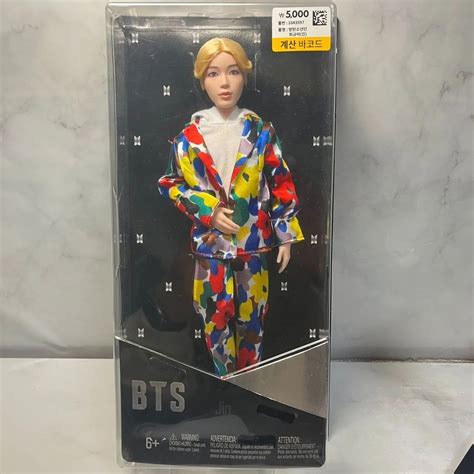 未使用品 Bts マテル社 限定フィギュア Jin 韓国限定 韓国フィギュア 人気 Bts グッズ バンタン 防弾少年団 ダイソー メルカリ