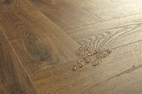 Виниловый пол Quick Step Pristine 20334 Дуб осенний коричневый ...