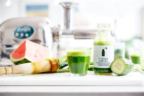 Gezond Biologisch Slowjuice Groentesap Detox Met Een Sapkuur Sapje