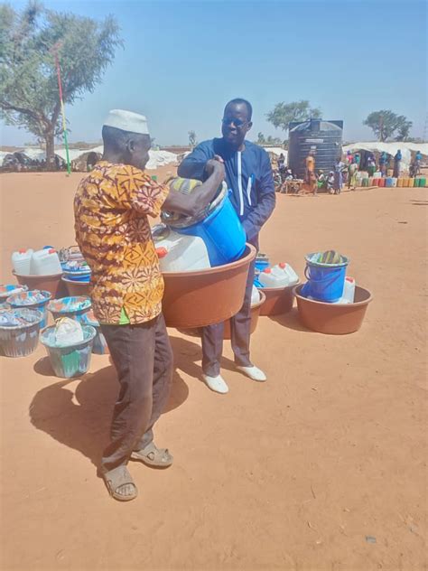 Promotion du WASH au centre nord Des kits dhygiène et de dignité au