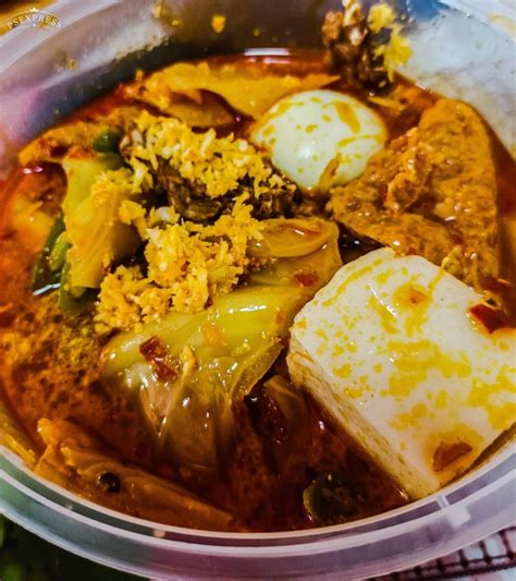 Lontong Food Drinks Local Eats On Carousell