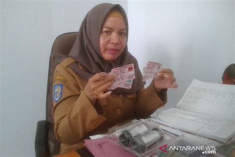 Disdukcapil Rejang Lebong Cetak Keping Kartu Identitas Anak