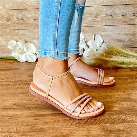 Rasteirinha Glitter Strass Sand Lia Plana Preta Branca Nude Rasteira Feminina Sand Lia