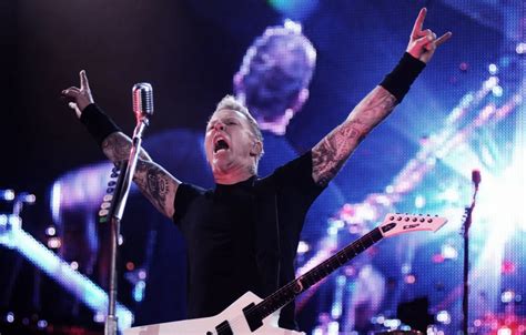 Обои музыка, сцена, music, концерт, микрофон, Rock, коза, электрогитара ...