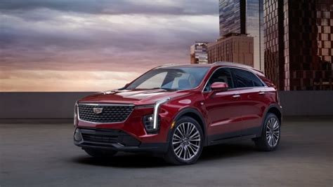 Cadillac Xt Gets New Emerald Lake Metallic Color