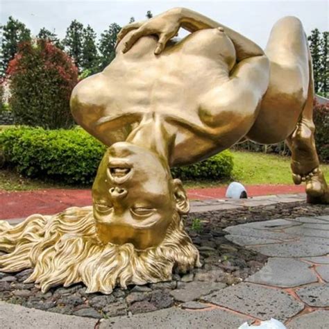 Modern Art Sculpture Metal Bronze Sexy Naked Woman Statue Brass Lying Beauty Lady Sculpture