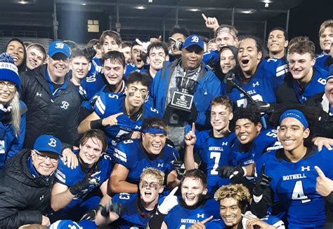 Bothell High Snatches 4a Kingco Football Title Bothell Kenmore Reporter