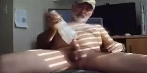 Hot Silver Daddy Bear Cum With Toy Tnaflix