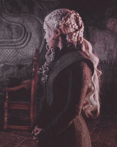 Pin By Tatiane On Daenerys Targaryen Daenerys Targaryen Aesthetic