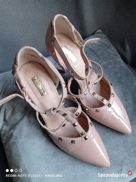 Cz Enka Ze Z Otymi Wiekami Nude Primark Wysoki Obcas D Sprzedajemy Pl