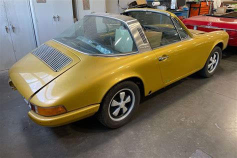 1971 Porsche 911 Farland Classic Restoration