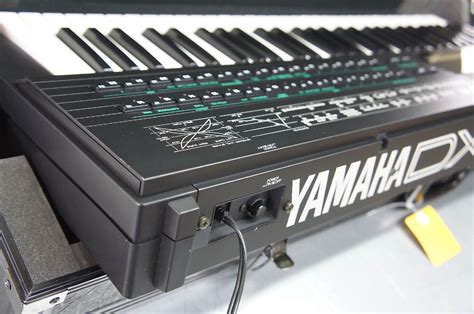 Matrixsynth S Yamaha Dx Ii Fd Fm Synthesizer Keyboard Minty W