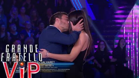 Grande Fratello VIP Il Bacio Tra Antonino Spinalbese E Ginevra