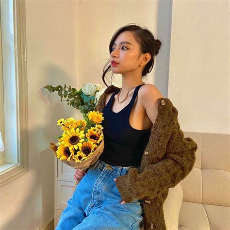 Hot girl X gợi cảm hút hồn tuyển bạn trai chỉ cần đẹp là được Netizen Việt Giải Trí