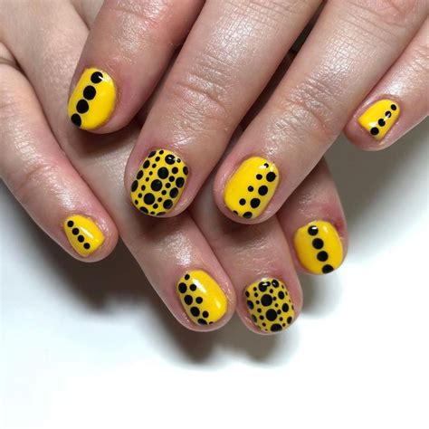 Vibrant Yayoi Kusama Inspired Nails