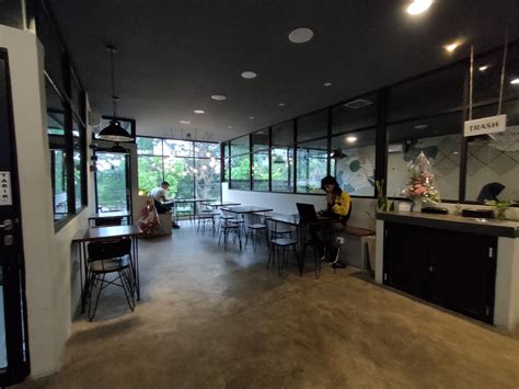 Cafe Tempat Nugas Dekat Univ Bhayangkara Surabaya Lokanesia