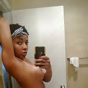 Sexy Selfie Babe ShesFreaky