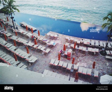 Miami hotel view Stock Photo - Alamy