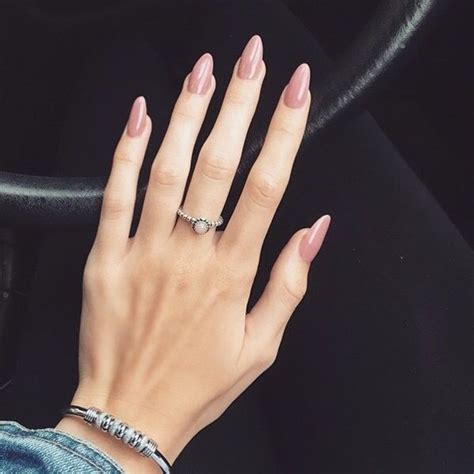 P I N T E R E S T Rachaelgbolaru17 Rounded Acrylic Nails Almond