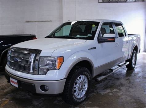 Sell Used L V Lariat Wd X Crew Cab Leather Running Boards Camera