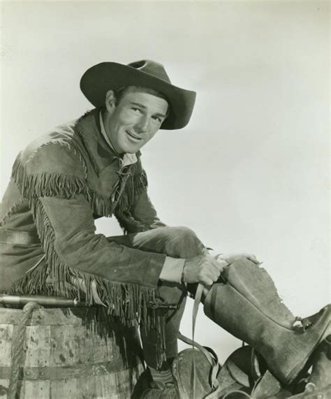 40 Gorgeous Photos Of Randolph Scott In The 1930s And 40s Vintage