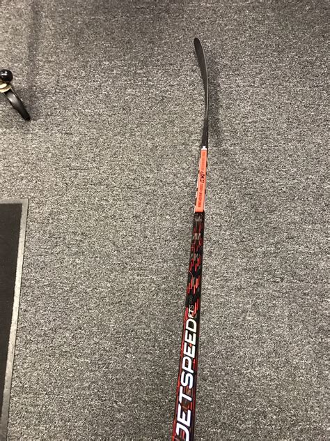 Senior New Right Handed CCM JetSpeed FT5 Pro Hockey Stick P90TM 85