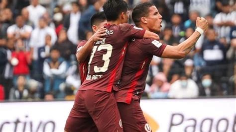 Universitario De Deportes Alexander Succar Celebra El Triunfo Ante