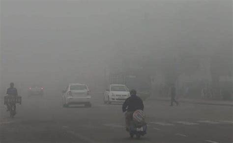 Dense Fog in Delhi; 68 Flights, 50 Trains Affected