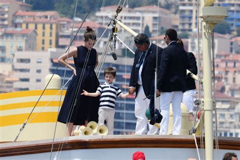 Photo Charlotte Casiraghi Et Son Fils Rapha L Durant Le D Part Du Er