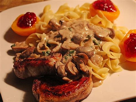 Minutensteaks mit Champignon Sahne Soße von Marcel220486 Chefkoch